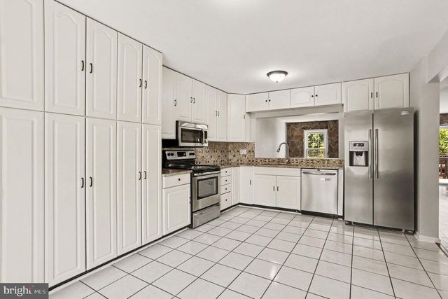 1454 HARWICK CT, Crofton, MD 21114