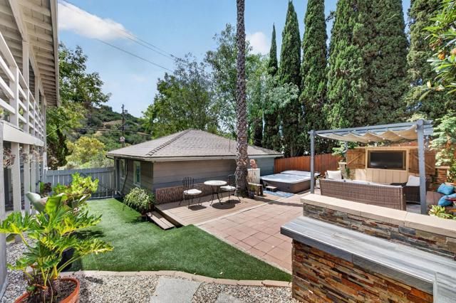 6150 Radio Drive, San Diego, CA 92114