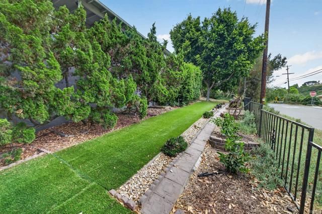 6150 Radio Drive, San Diego, CA 92114