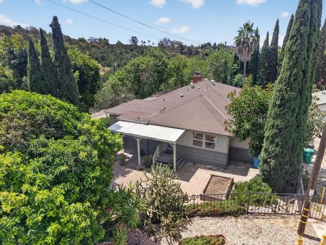 6150 Radio Drive, San Diego, CA 92114