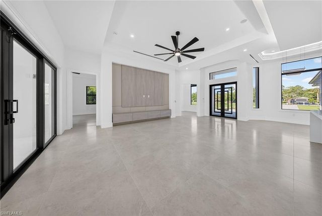 522 17th ST SW, Naples, FL 34117