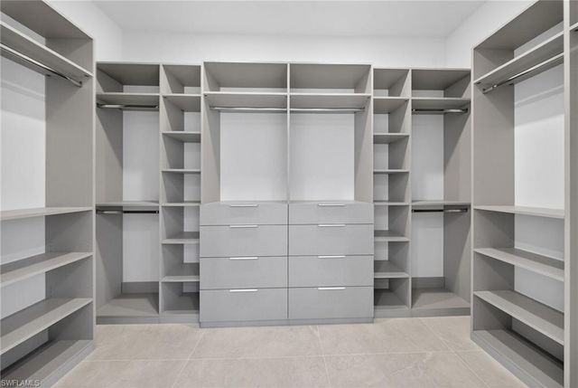 522 17th ST SW, Naples, FL 34117