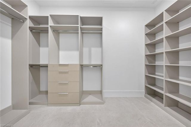 522 17th ST SW, Naples, FL 34117