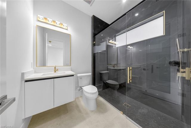 522 17th ST SW, Naples, FL 34117