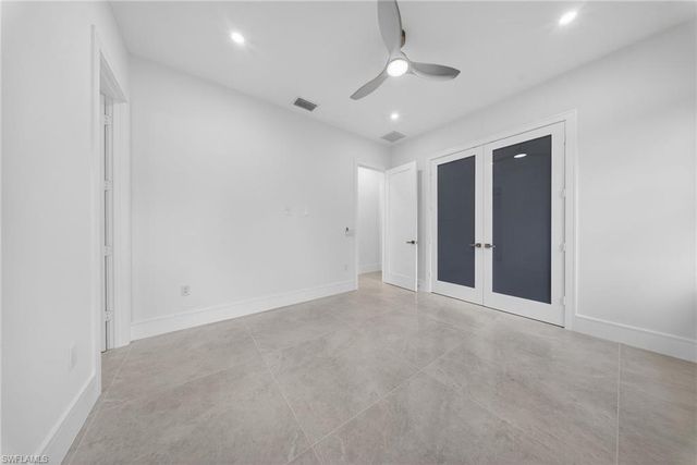 522 17th ST SW, Naples, FL 34117