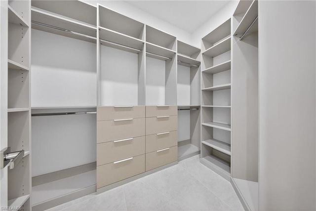 522 17th ST SW, Naples, FL 34117