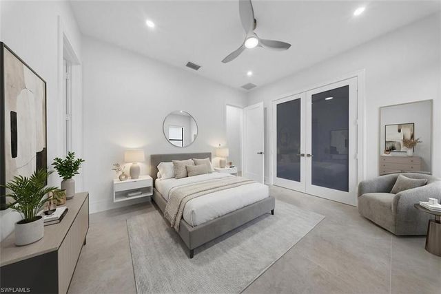 522 17th ST SW, Naples, FL 34117