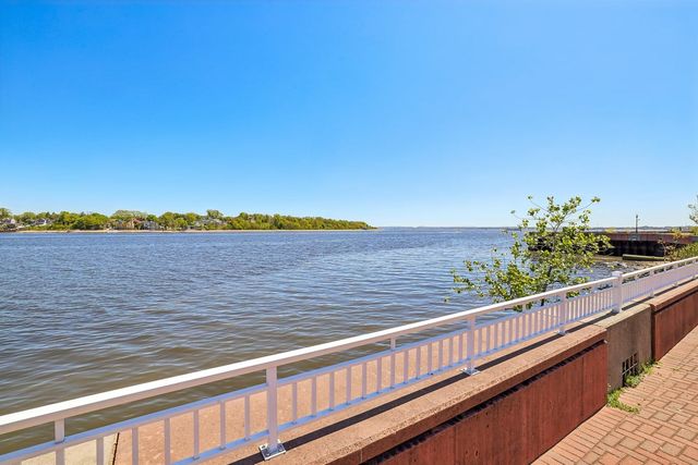 368 Rector Street 419, Perth Amboy, NJ 08862