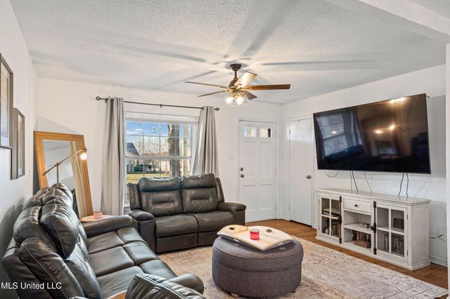 8216 Caprock Cove, Southaven, MS 38671