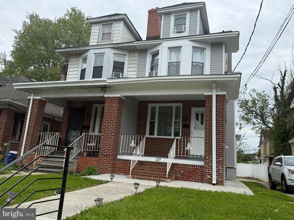 129 CLEARFIELD AVE, Trenton, NJ 08618