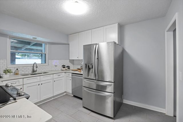 892 TRINIDAD Road, Jacksonville, FL 32216