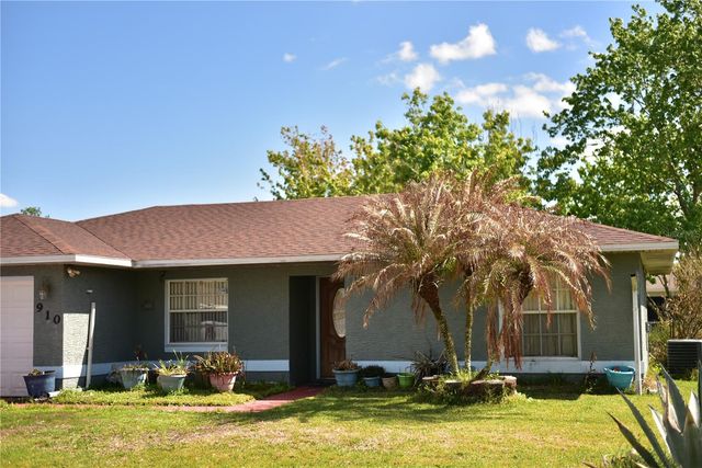 910 LOUVRE COURT, Kissimmee, FL 34759