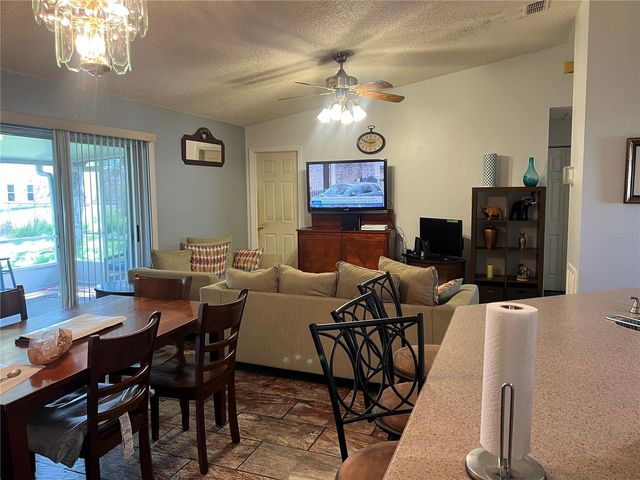 910 LOUVRE COURT, Kissimmee, FL 34759