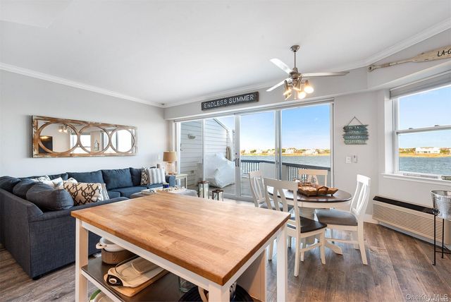 250 Dune Road 116, Westhampton Beach, NY 11978