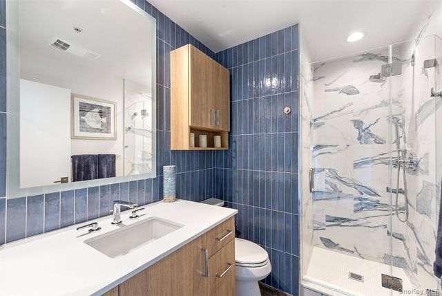 250 Dune Road 116, Westhampton Beach, NY 11978