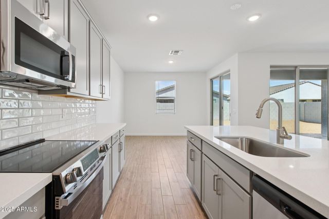 15734 W BROWN Street, Waddell, AZ 85355