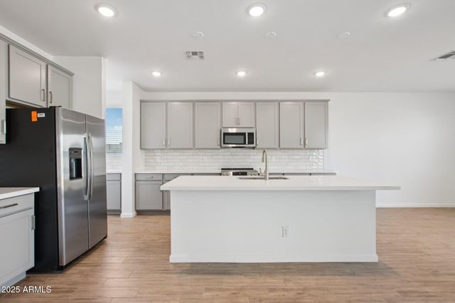 15734 W BROWN Street, Waddell, AZ 85355