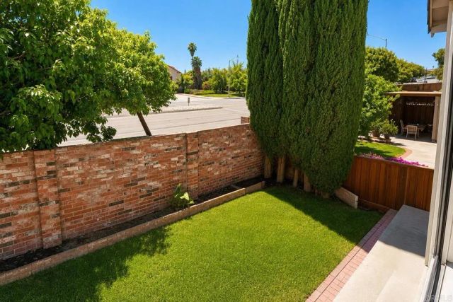 1880 Paradise Valley Court, Tracy, CA 95376