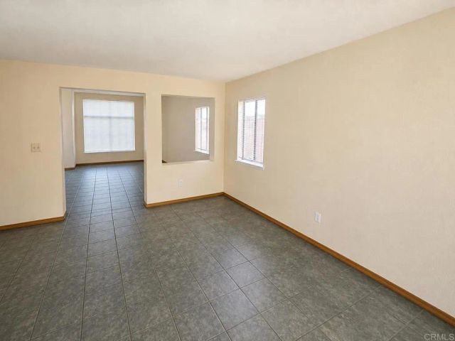 1880 Paradise Valley Court, Tracy, CA 95376