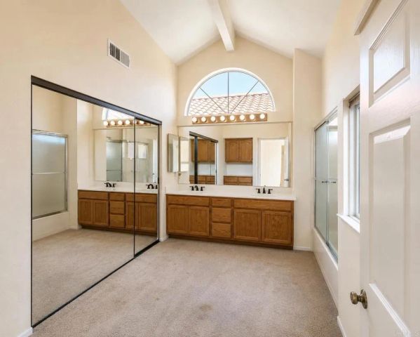 1880 Paradise Valley Court, Tracy, CA 95376