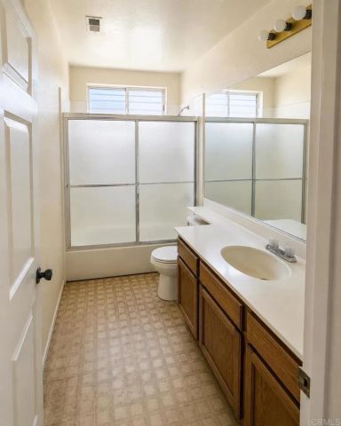 1880 Paradise Valley Court, Tracy, CA 95376