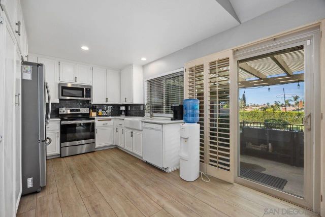 17488 Plaza Otonal, San Diego, CA 92128