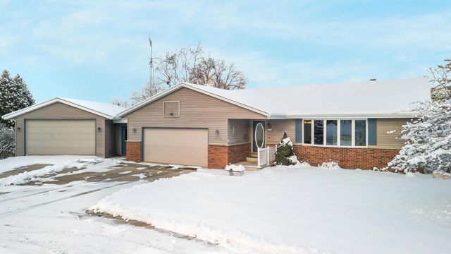 3155 Calumet DRIVE, Sheboygan, WI 53083