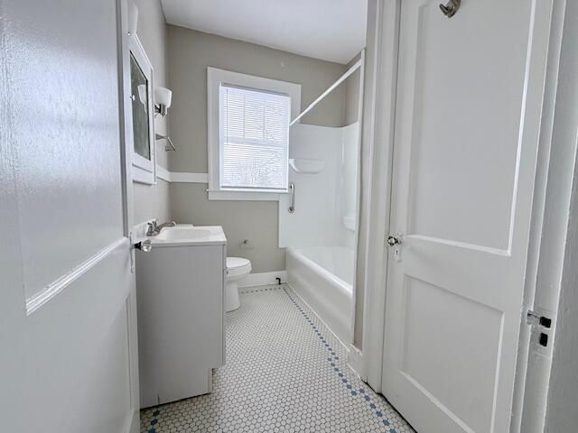 1102 Tates Creek Road, Lexington, KY 40502