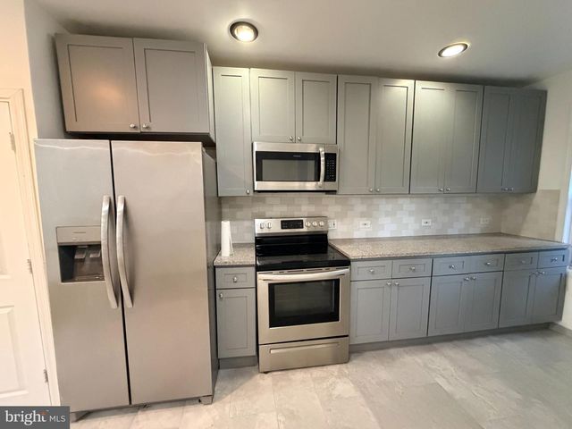 1022 LAWRENCE AVE, Darby, PA 19023