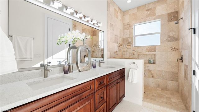 3387 Stabile RD, St. James City, FL 33956