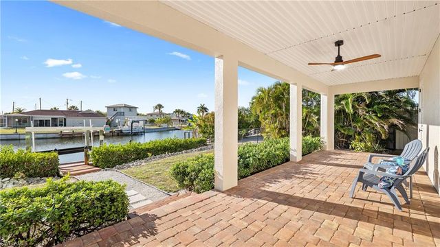 3387 Stabile RD, St. James City, FL 33956