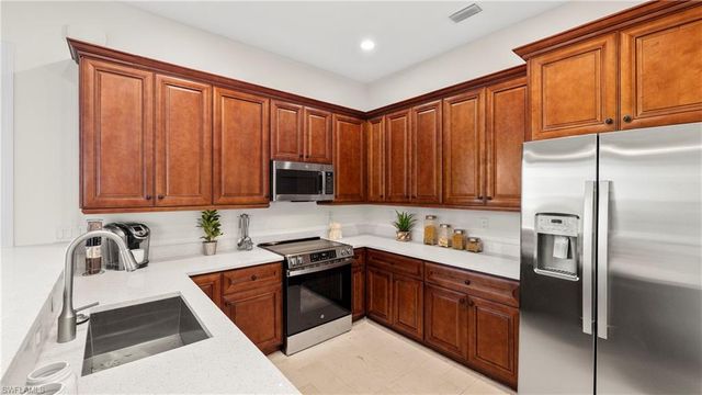 3387 Stabile RD, St. James City, FL 33956