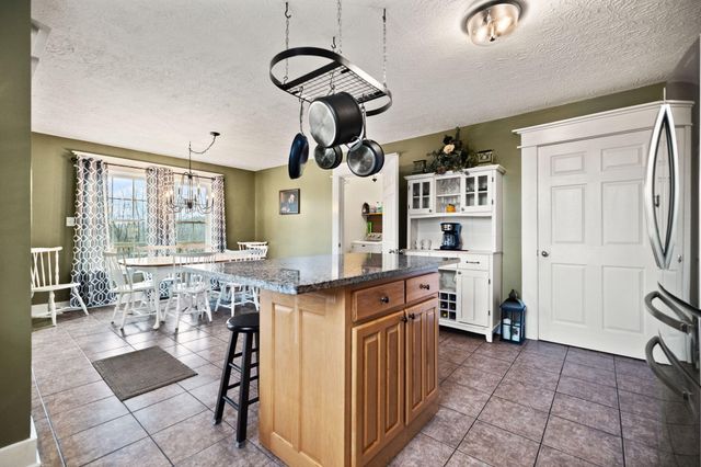 305 Lone Oak Road, Mt Vernon, KY 40456