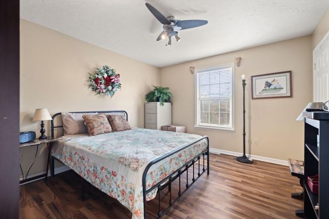 305 Lone Oak Road, Mt Vernon, KY 40456