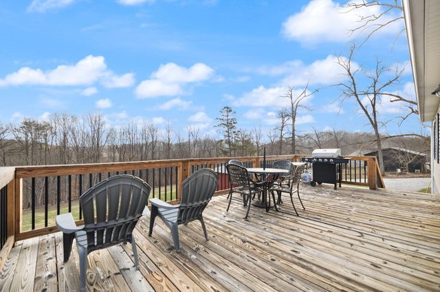 305 Lone Oak Road, Mt Vernon, KY 40456