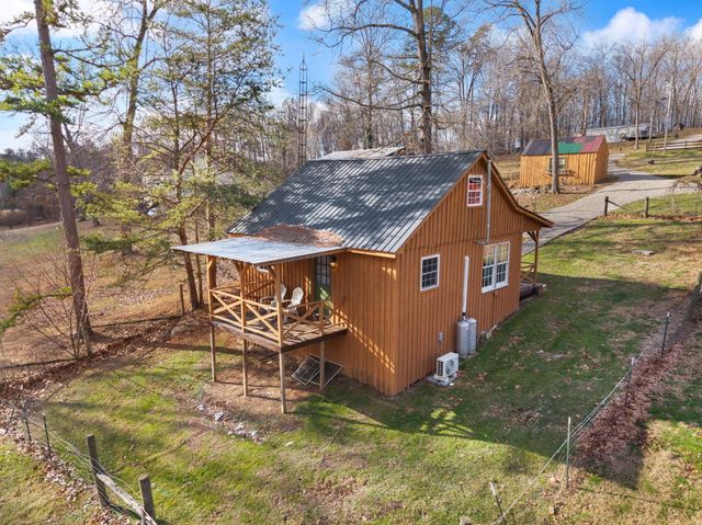 305 Lone Oak Road, Mt Vernon, KY 40456