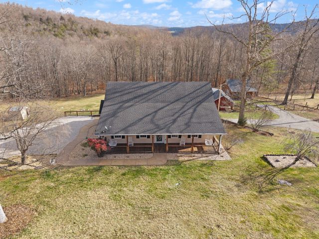 305 Lone Oak Road, Mt Vernon, KY 40456