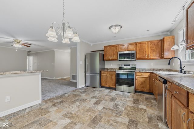 2641 Branigin Creek Boulevard, Franklin, IN 46131