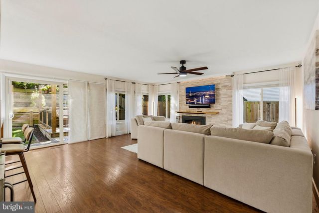 9124 TULIP GROVE RD, Gaithersburg, MD 20879
