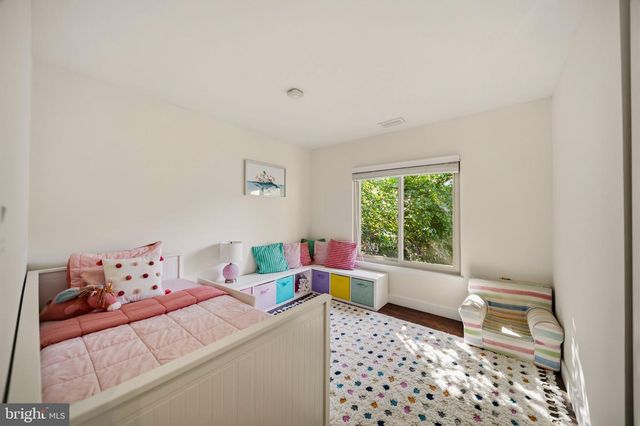 9124 TULIP GROVE RD, Gaithersburg, MD 20879