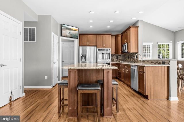 7305 FALLING LEAVES CT, Marriottsville, MD 21104