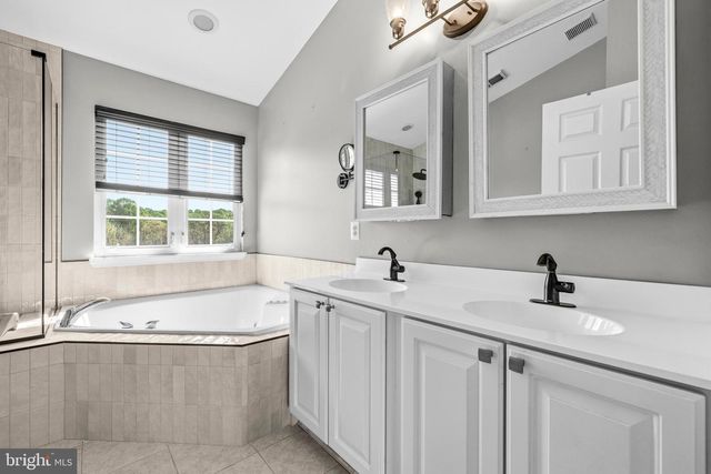 7305 FALLING LEAVES CT, Marriottsville, MD 21104
