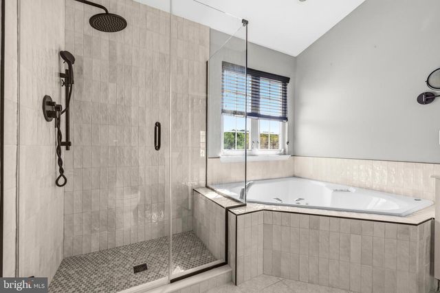 7305 FALLING LEAVES CT, Marriottsville, MD 21104