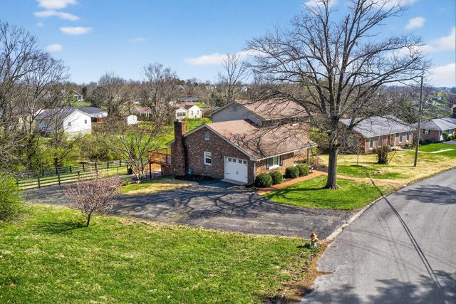 751 Allin Drive, Harrodsburg, KY 40330