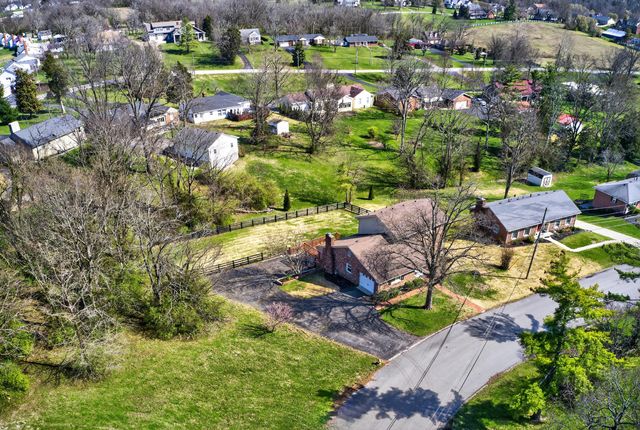 751 Allin Drive, Harrodsburg, KY 40330