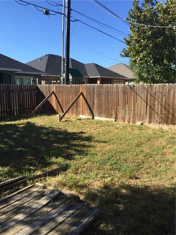 2317 Vialoux Dr, Corpus Christi, TX 78418