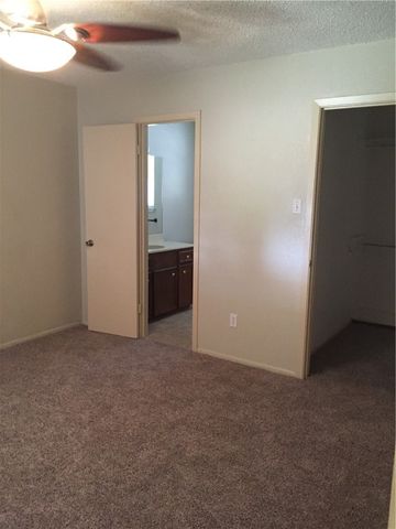 2317 Vialoux Dr, Corpus Christi, TX 78418