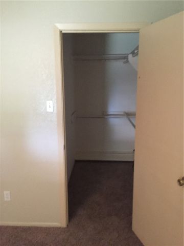 2317 Vialoux Dr, Corpus Christi, TX 78418