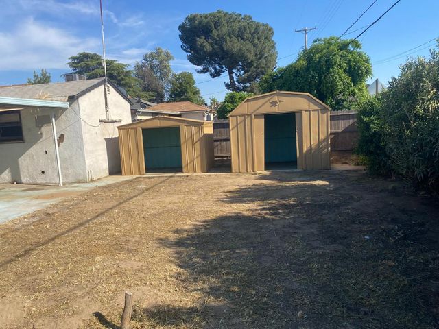 1343 N Esther Way, Fresno, CA 93728