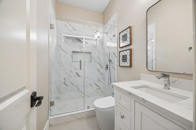 1570 Tumbling River Drive, Frisco, TX 75036